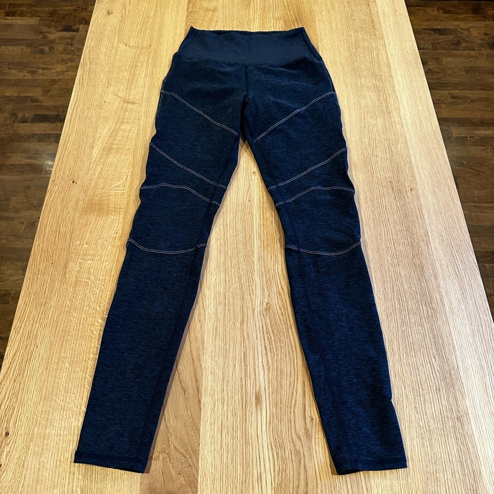 Alo Yoga High-Rise Leggings